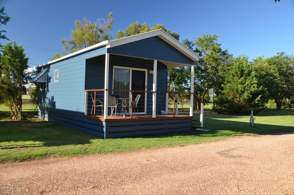 Pelican Rest Tourist Park Сейнт Джордж Стая снимка