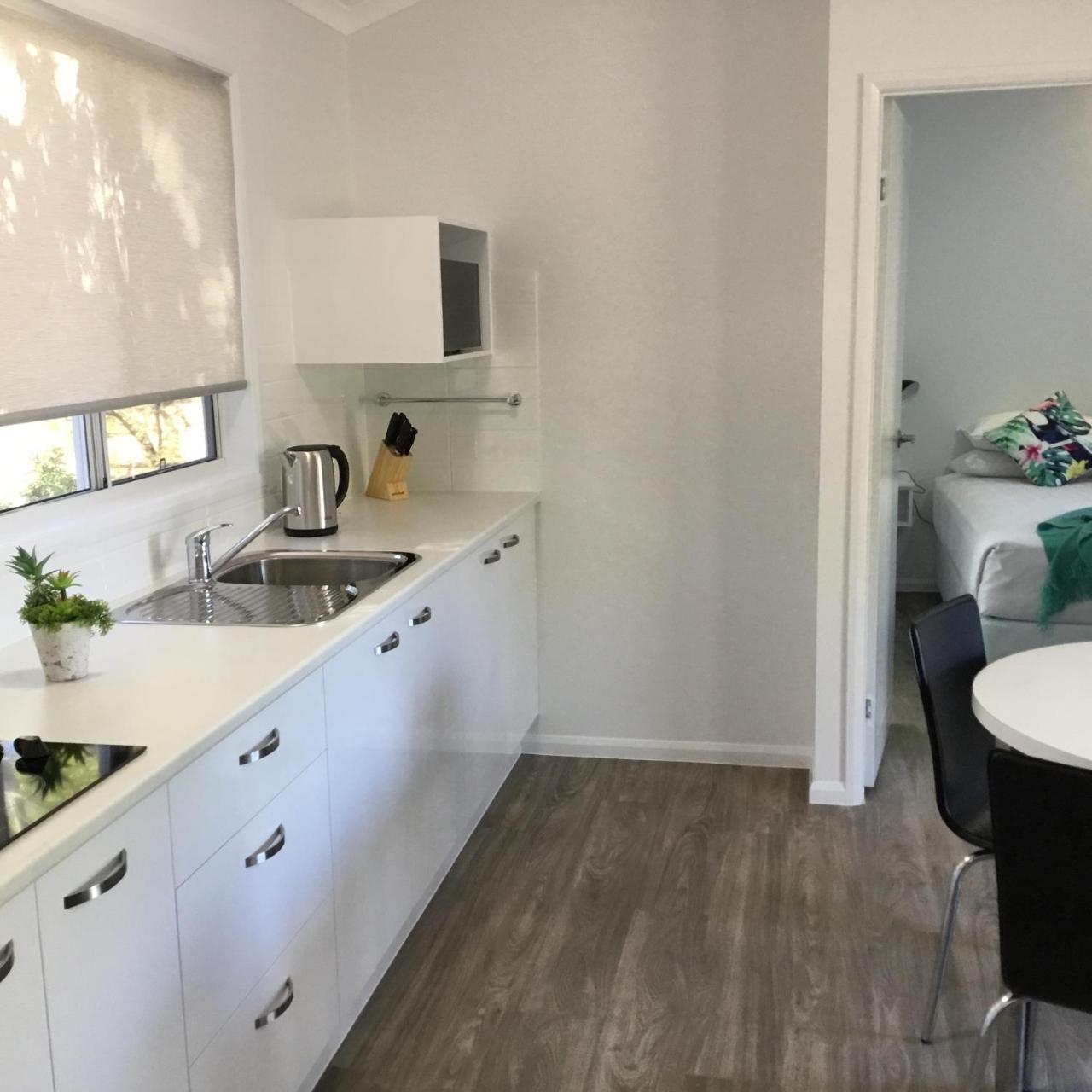 Pelican Rest Tourist Park Сейнт Джордж Екстериор снимка